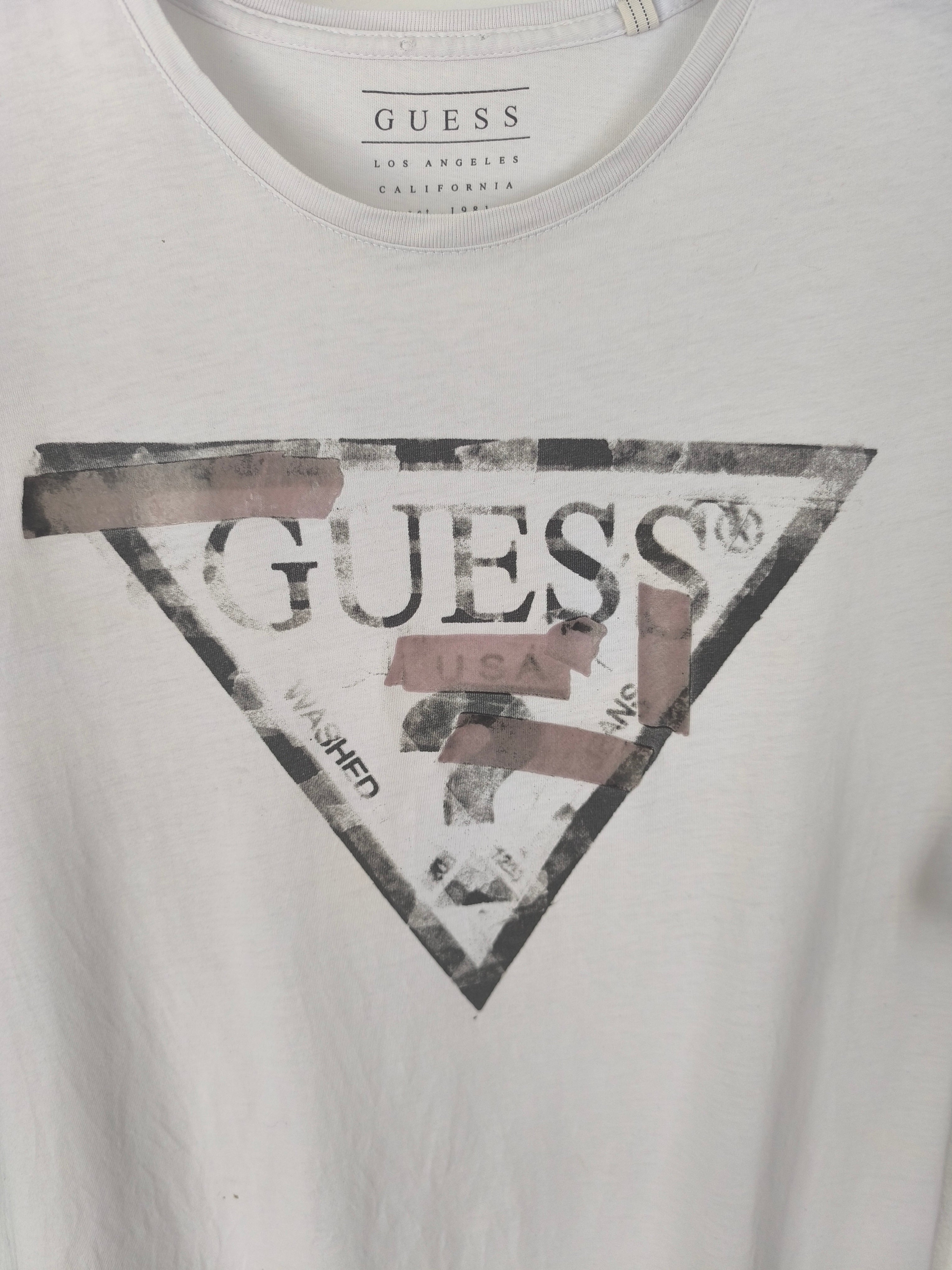 Camiseta Guess